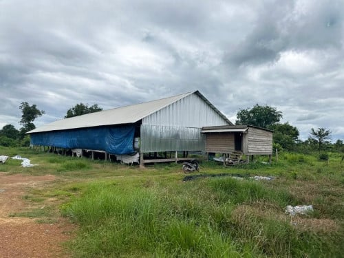 ๐ฆWarehouse Available for Urgent Sale at a Special Price (Negotiable).