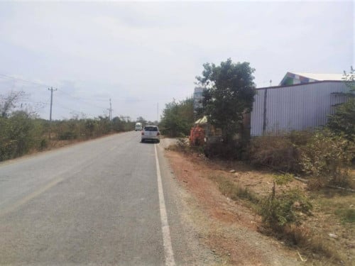 ๐ฆWarehouse for Urgent Sale at a Special Price (Negotiable).