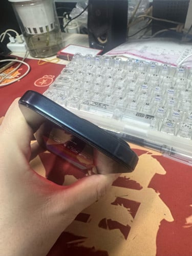🔥【iPhone 15 Pro 现货到店】🔥钛金属机身,超瓷晶面板,又轻又耐造A17 Pro芯片加持,游戏、剪辑、日常用都丝滑拉满4800万主摄+4K 60fps电影模式,随手拍都是大片质感