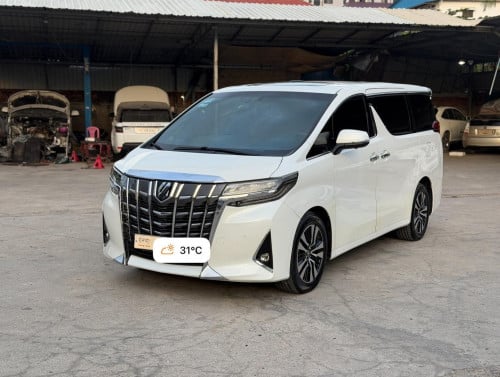 ឆ្វេងសុីន V6 spec រស្សុី executive lounge