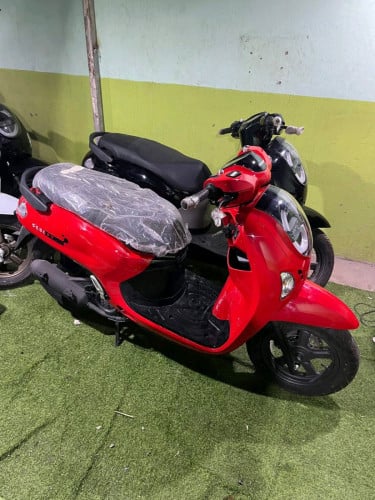 1600$ ចចារ Scoopy 026