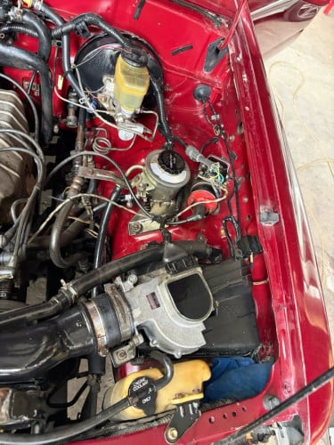1991 Toyota Hilux ម៉ាស៊ីនសាំង ( Zin )