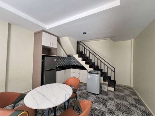 1BR - Ground Floor Apartment In Boeung Tompun Area