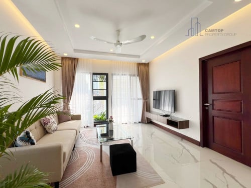 2 Bedroom Modern Apartment For Rent In BKK3 With Pool