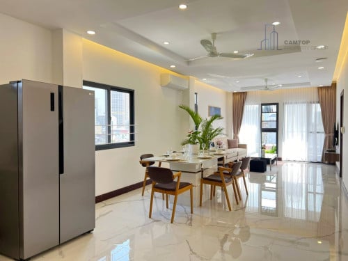 2 Bedroom Modern Apartment For Rent In BKK3 With Pool