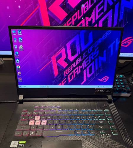 240hz Asus Rog Strix