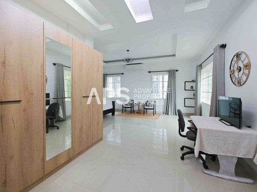 4 Bedroom Villa For Sale - | Chrouy Changva | Phnom Penh