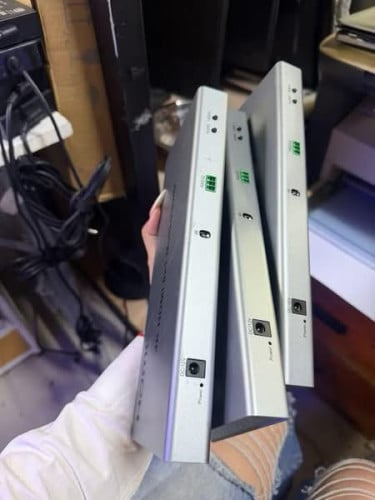 4K HDMI 8x1 Multi Viewer មានការធានា1 អាទិត្យ អីវ៉ាន់មាននៅក្នុងស្តុក បងអាចធ្វើការកម្ម៉ង់បាន📩