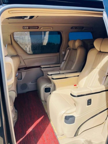 ALPHARD 2010 For Rent /出租
