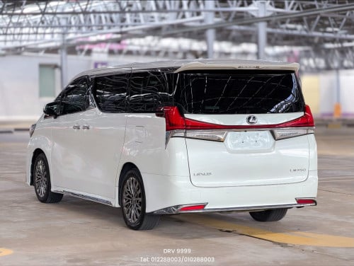 ALPHARD UP LEXUS LM 015 Auto3