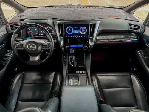 ALPHARD UP LEXUS LM 015 Auto3