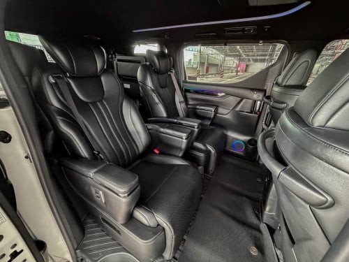 ALPHARD UP LEXUS LM 015 Auto3