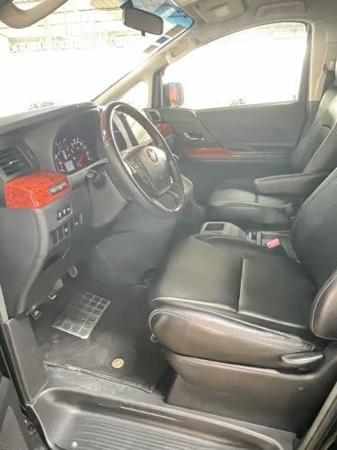 Alphard2012ឡើង2017ម្ចាស់ដើម