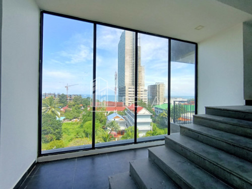Apartment Building for sale now only 3,800,000$