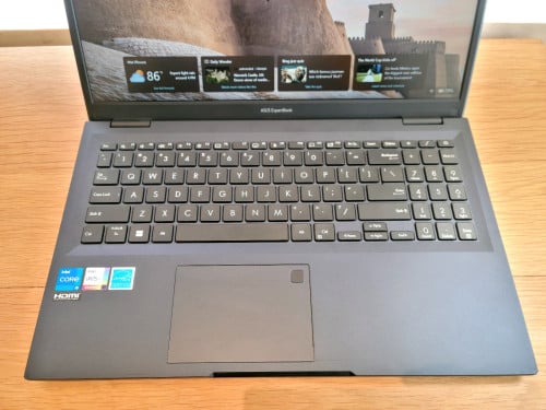 Asus expert book 15