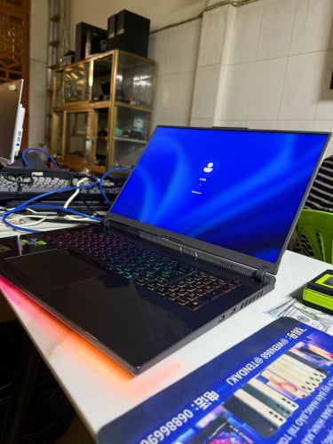 ASUS ROG Strix G814JV