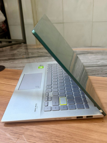 Asus Vivobook
