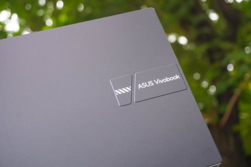 Asus Vivobook X1404VA