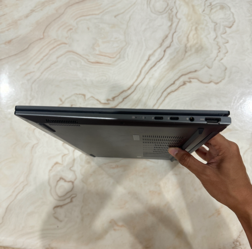 ASUS Zenbook 14 OLED Q415M