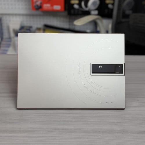 ASUS ZenBook 14X OLED Touch Screen