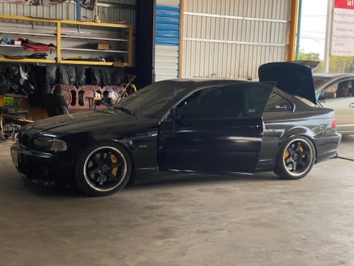 BMW E46 330ci
