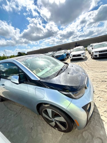 BMW I3 2014ខែ12 Full Option (សាំង+EV)