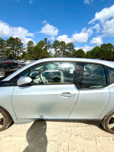 BMW I3 2014ខែ12 Full Option (សាំង+EV)