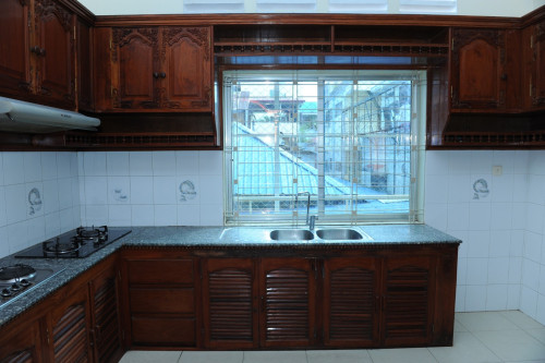Building for rent at BKK3