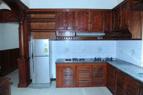 Building for rent at BKK3