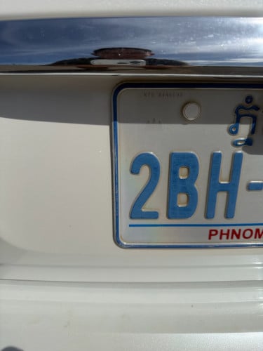 Camry 04 Limited Edition មេឡាន 2BH សីុន
