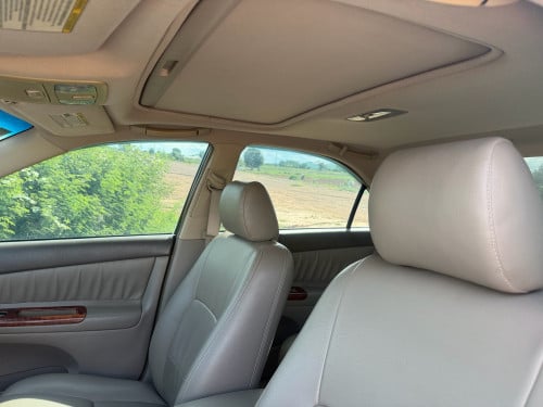 Camry 04 Limited Edition មេឡាន 2BH សីុន