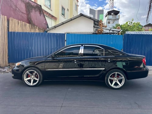 Camry XLE full option 2003 ស្អាត