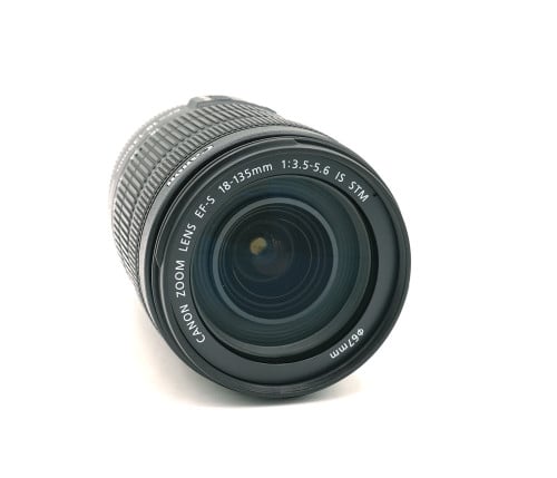 CANON EF-S 18-135mm F/3.5-5.6 IS STM