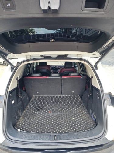 ឡានលក់បន្ទាន់ car for sale