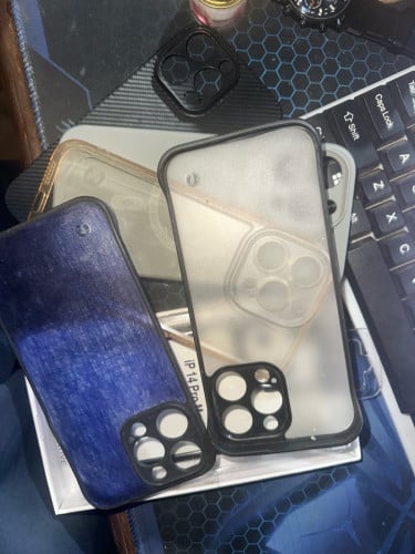 case 14pro max ចង់ដូរយក case UAG