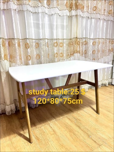 clear stock and second hand products
