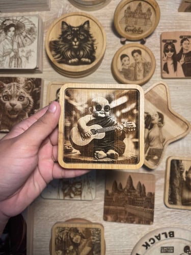 Custom Square Frame with your Personalize Photo /Logo/Wordings (with wooden stand)ឈើឆ្លាក់រូបគ្រួសារ