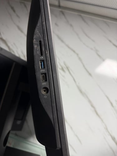 Dell All in One AIO Optiplex 7450