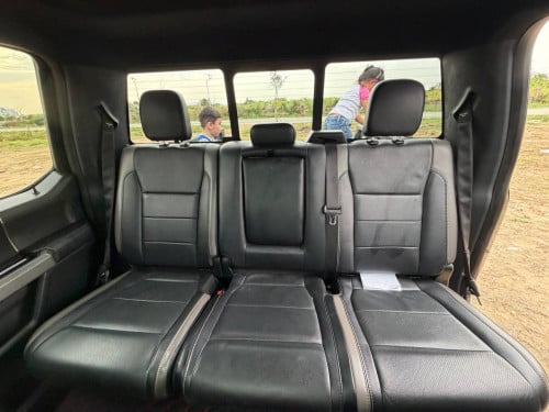 Ford F150 2017 full ពេញ USA ម្ចាស់ផ្ទាល់