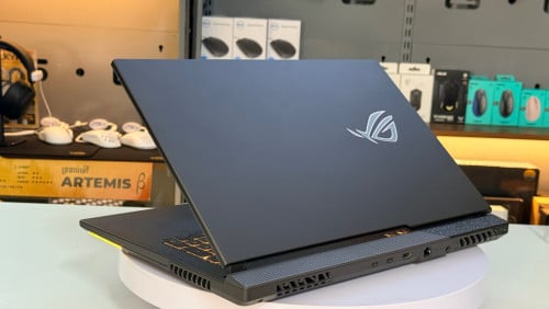 Gaming 1ទឹកស្អាត 99%✔️Special price❤️🔥✔️❤️🔥Gaming Rog Strix G17 G713R💜💙