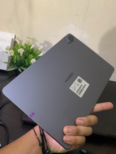 Hauwei matepad 11.5S Ram8 256g