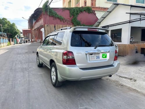 Highlander 2004 V4 p1 កៅអី៣ជួរ ស្អាតថ្មី