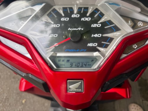 Honda Click 125cc 2017 NCX ទឹកថ្នាំហ្ស៊ីន​95%