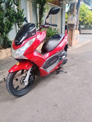 Honda pcx 2011