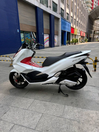 Honda pcx 2020