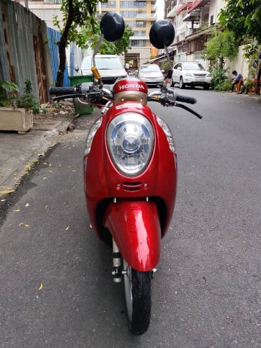 Honda scoopy 2013