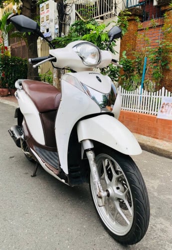 HONDA SH(660$,year2013,power125cc,product of japan)have id card ๐ชช