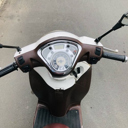 HONDA SH ( year 2013, 125cc, form Japan )