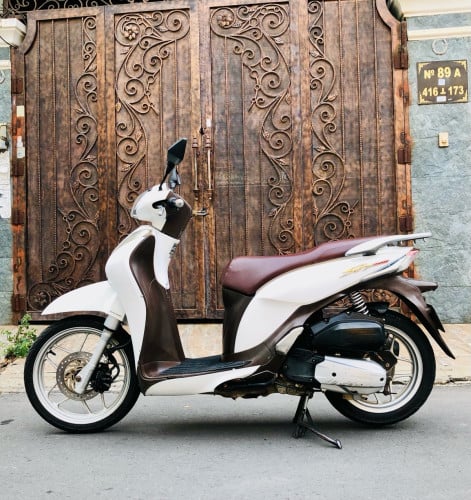 HONDA SH ( year 2013, 125cc, form Japan )