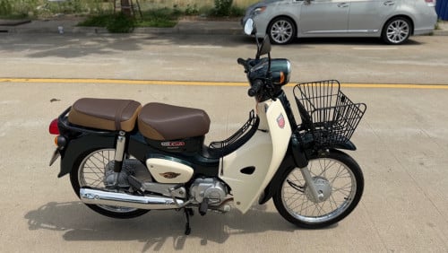 Honda Super Cub 2019